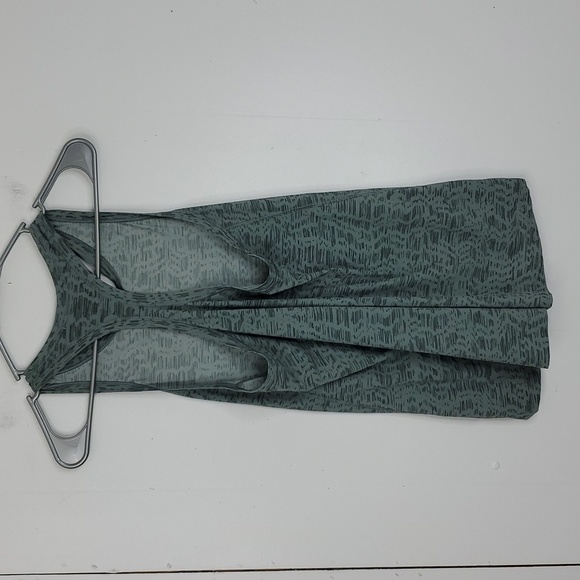 Athleta Ultimate Train Tank Top Racerback Running Green Workout Womens XS - Picture 6 of 9